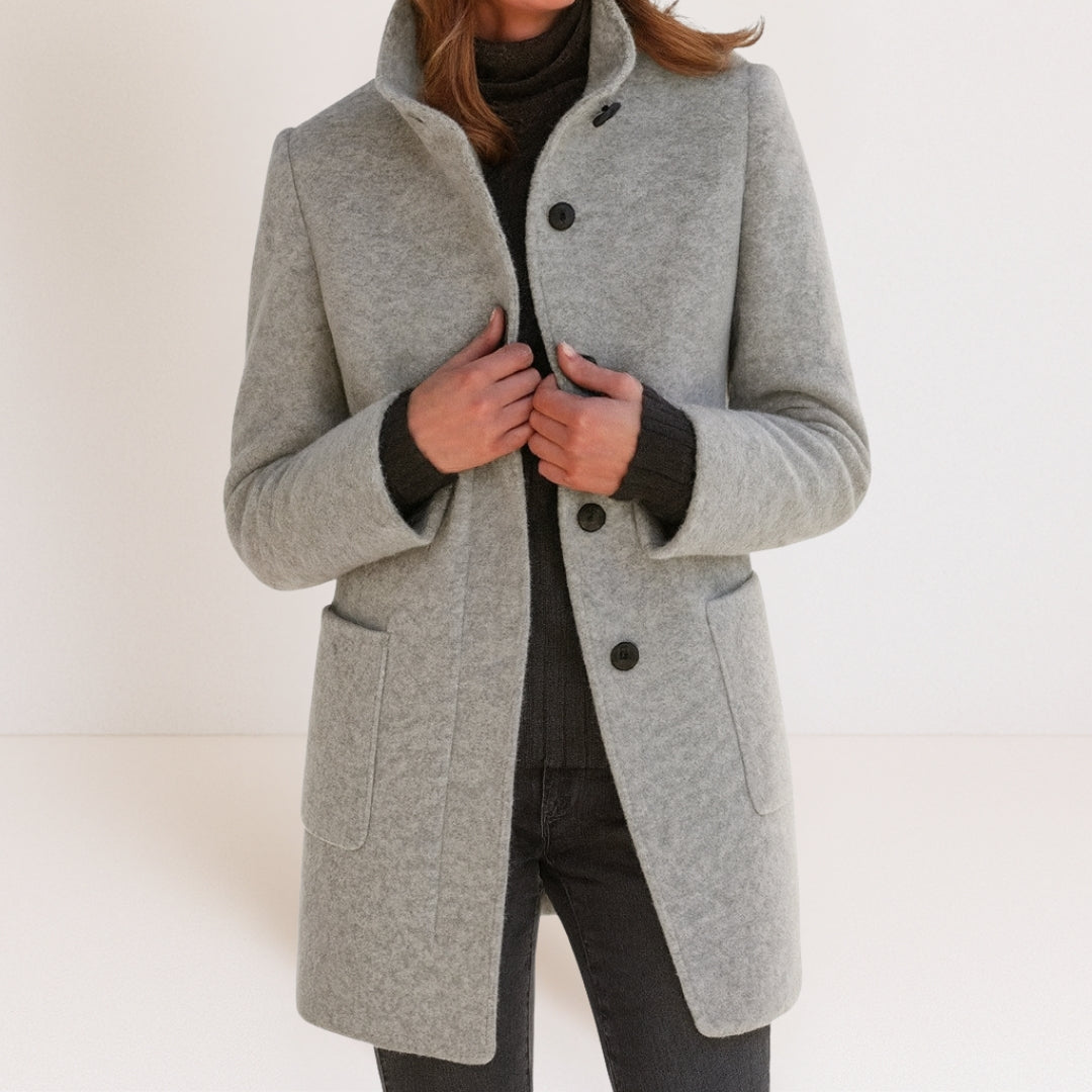 Apolline | Manteau Droit Femme Col Montant Toucher Laine à Poches Plaquées - Gris