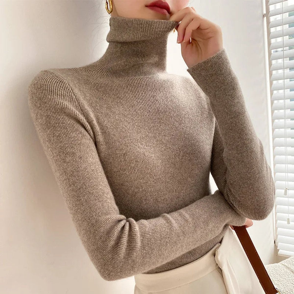 Edwige | Pull Col Roulé Femme Ajusté Toucher Cachemire - Camel