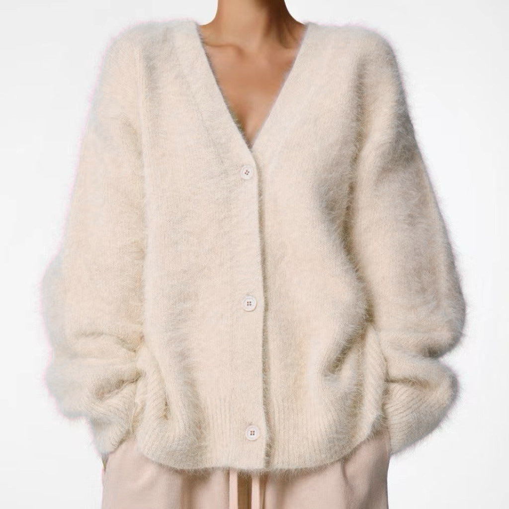 Geneviève | Gilet Femme Ample en Maille Duveteuse à Col V Boutonné - Abricot