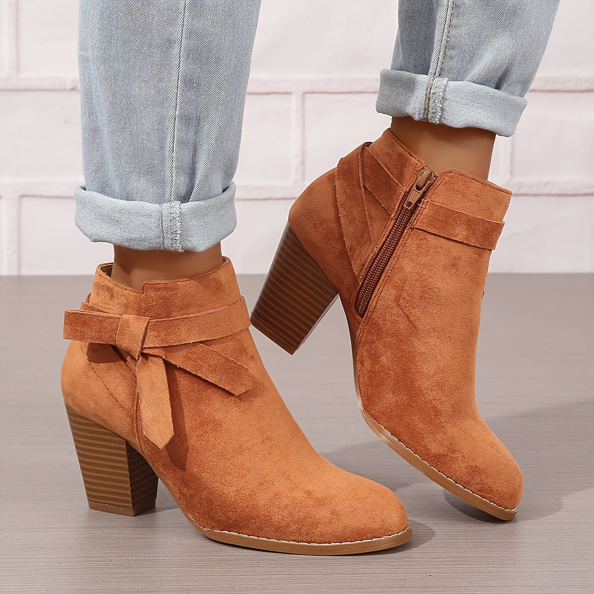 Jacqueline | Bottines Femme Aspect Daim à Talon Bloc et Bride Nouée - vue 5