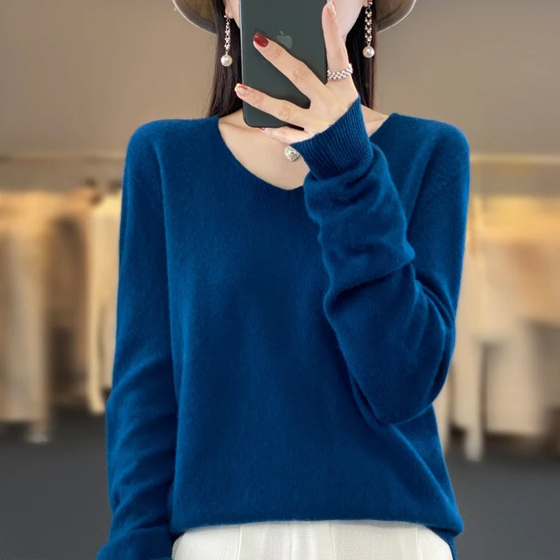 Lorraine | Pull Col V Femme Toucher Laine en Maille Douce Coupe Ample - Bleu roi