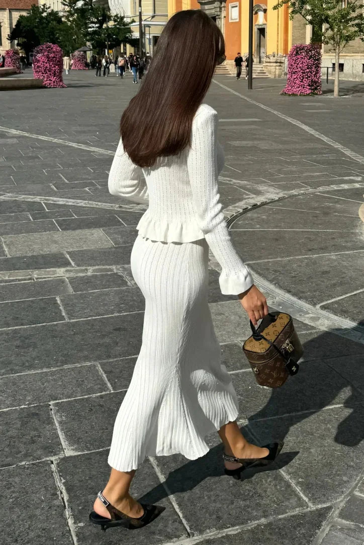 Viviane | Ensemble Femme en Maille Côtelée Gilet Péplum et Jupe Midi Évasée - vue 4