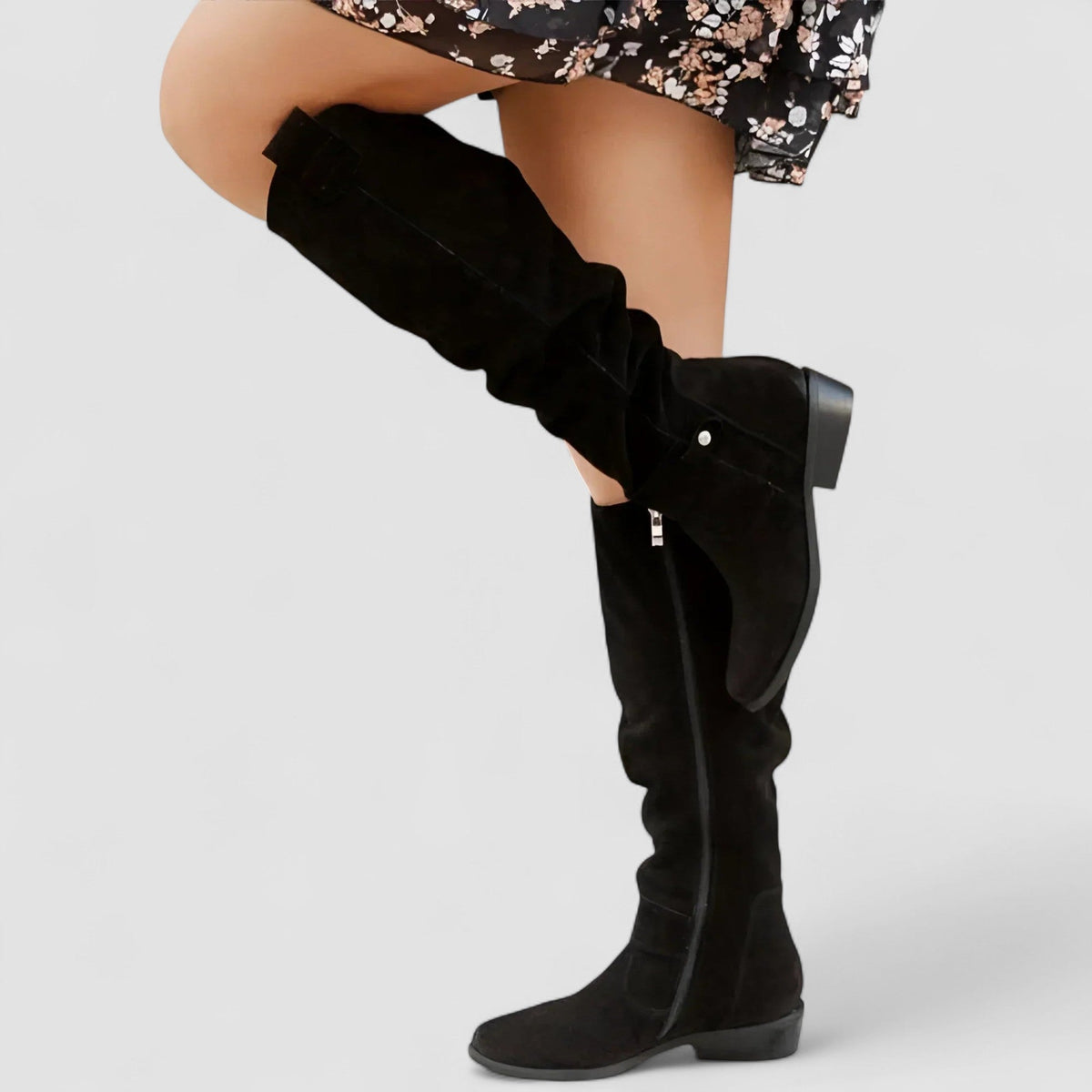 Bottes hautes femme effet daim petit talon zip