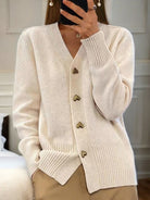 Ines Paris | Cardigan col V femme grosse maille – Style preppy vintage