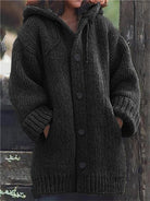 Bérangère | Gilet Long Femme à Capuche en Grosse Maille Boutonné avec Poches - Noir