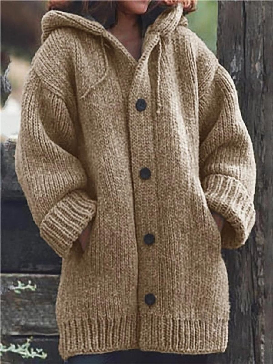 Bérangère | Gilet Long Femme à Capuche en Grosse Maille Boutonné avec Poches - Camel