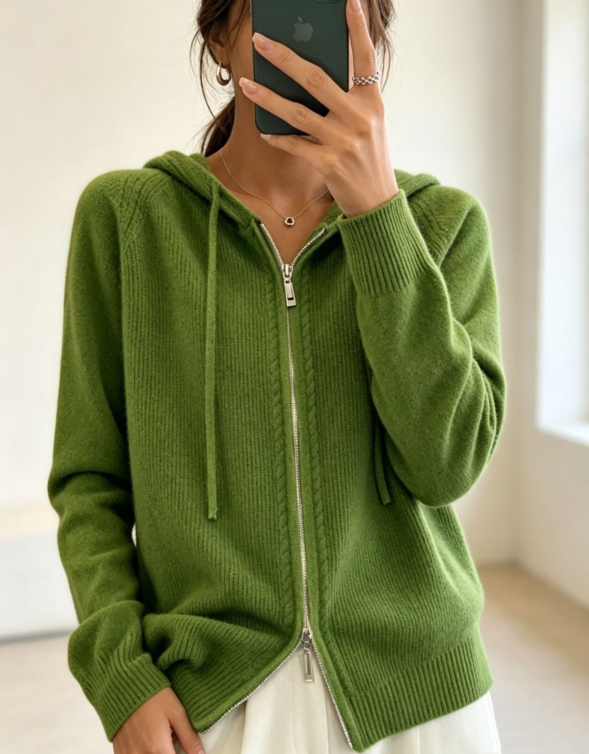 Clémentine | Gilet Zippé à Capuche Femme en Maille Douce et Bords Côtelés - Vert