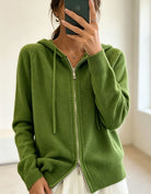 Clémentine | Gilet Zippé à Capuche Femme en Maille Douce et Bords Côtelés - Vert