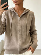 Clémentine | Gilet Zippé à Capuche Femme en Maille Douce et Bords Côtelés - Taupe
