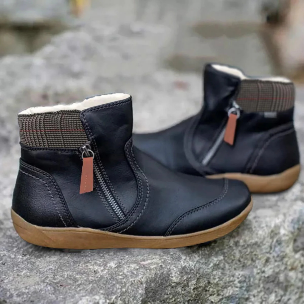 Evelyne | Bottines d'Hiver Femme Effet Cuir Doublées à Zip et Col Écossais - Noir