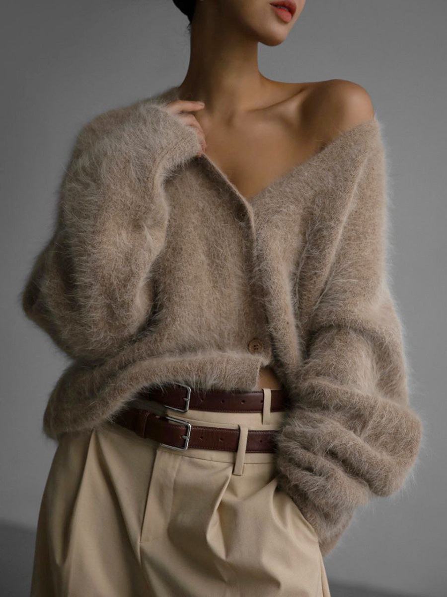 Geneviève | Gilet Femme Ample en Maille Duveteuse à Col V Boutonné - vue 2