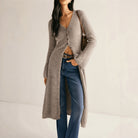 Ghislaine | Gilet Long en Maille Col V Boutonné Femme - vue 9