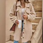 Léa | Veste Longue Femme Effet Teddy Boutonnée à Col Chemise - vue 10