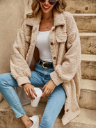 Léa | Veste Longue Femme Effet Teddy Boutonnée à Col Chemise - Beige