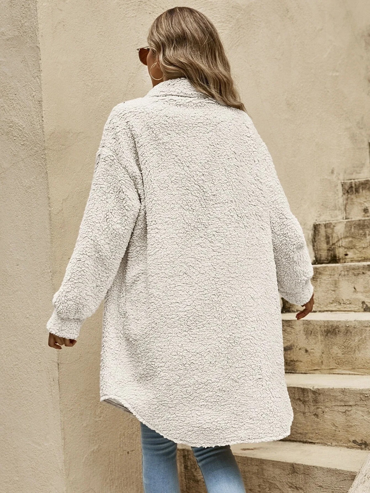 Léa | Veste Longue Femme Effet Teddy Boutonnée à Col Chemise - vue 5