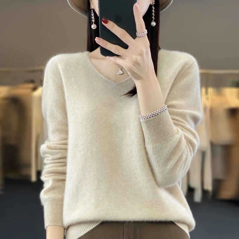 Lorraine | Pull Col V Femme Toucher Laine en Maille Douce Coupe Ample - Beige