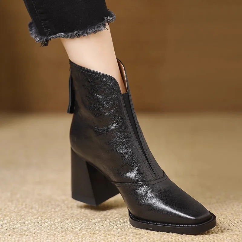Maëlle | Bottines Femme Effet Cuir à Encolure en V et Talon Large Empilé - Noir