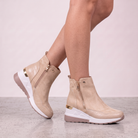 Mireille | Bottines Compensées Femme Aspect Daim à Zip et Semelle Confort - Beige