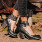 Ninon | Chaussures Femme à Talon Carré et Triple Bride, Effet Cuir Vieilli - vue 5