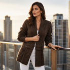 Ines Paris | Cardigan femme croisé en maille douce à boutons