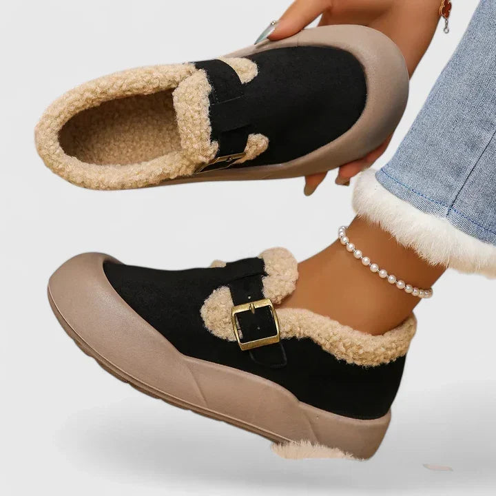 Vanessa | Bottines Basses Femme Fourrées à Enfiler Aspect Daim avec Boucle - Noir