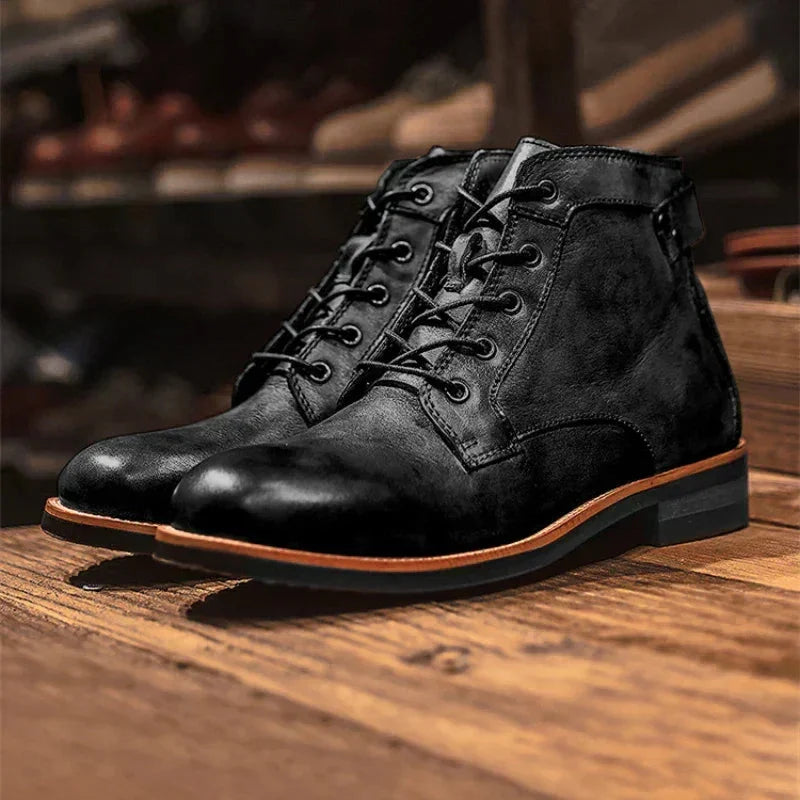 Vincent | Bottines à Lacets Homme Effet Cuir avec Patte à Boucle - Noir