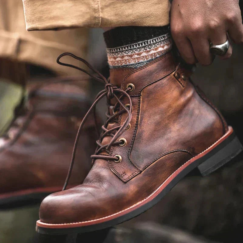 Vincent | Bottines à Lacets Homme Effet Cuir avec Patte à Boucle - vue 4