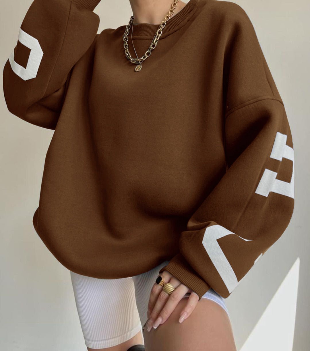 Zoé | Sweat Oversize Femme Intérieur Molletonné à Imprimé Lettres sur les Manches - Marron